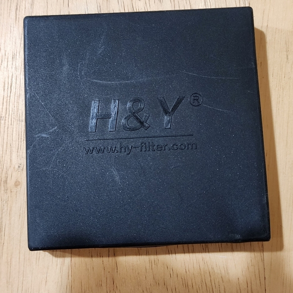 H&Y 82mm HD magnetic lense filter - Picture 3 of 3